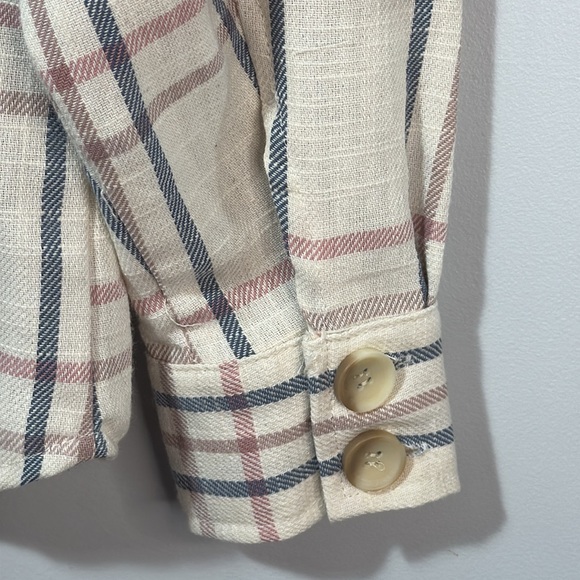 Ashley By 26 International Shacket Cream Plaid‎ Button Front in Size S NWT - Picture 12 of 13